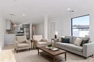 1674 Beacon St, Brookline, MA 02445 - Photo 3