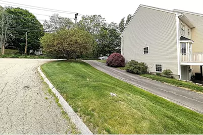 109 South Riverview St #109, Haverhill, MA 01835 - Photo 13