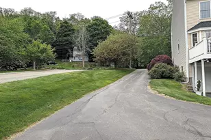 109 S Riverview St, Haverhill, MA 01835 - Photo 11