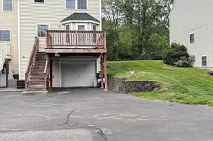 109 S Riverview St, Haverhill, MA 01835 - Photo 9