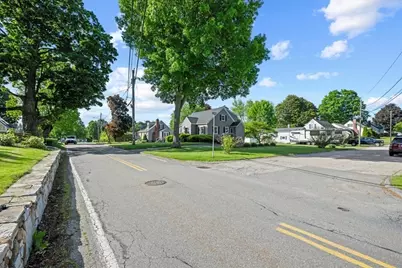 106 Elmwood St, Auburn, MA 01501 - Photo 37