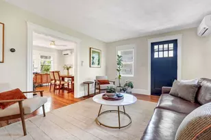 214 Laurel St, Melrose, MA 02176 - Photo 5