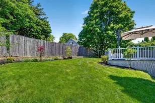 214 Laurel St, Melrose, MA 02176 - Photo 31