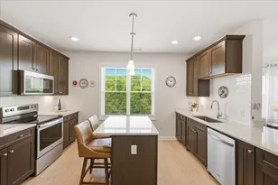 2301 Pennington Dr, Walpole, MA 02081 - Photo 9