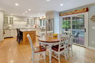 4 Wagon Wheel Rd, North Attleboro, MA 02760 - Photo 15