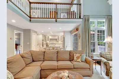 4 Wagon Wheel Rd, North Attleboro, MA 02760 - Photo 9