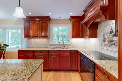 13 Garry Dr, Medfield, MA 02052 - Photo 5