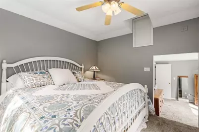 81 Lowell Blvd, Methuen, MA 01844 - Photo 23