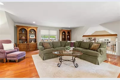 81 Lowell Blvd, Methuen, MA 01844 - Photo 19