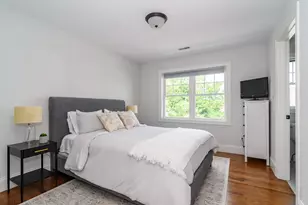 43 Hall St, Waltham, MA 02453 - Photo 13