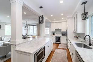 43 Hall St, Waltham, MA 02453 - Photo 3