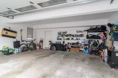 43 Hall St #1, Waltham, MA 02453 - Photo 25