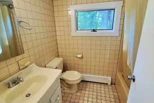 16-16R Indian St, Carver, MA 02330 - Photo 7