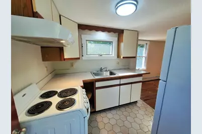 16-16R Indian Street, Carver, MA 02330 - Photo 5