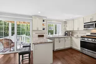 27 Jefferey Ln, Haverhill, MA 01832 - Photo 3