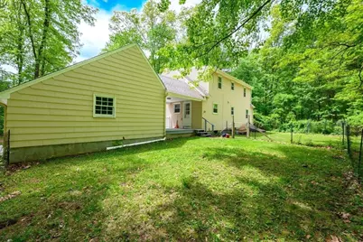 208 North St, Belchertown, MA 01007 - Photo 5