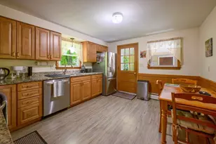 208 North St, Belchertown, MA 01007 - Photo 9