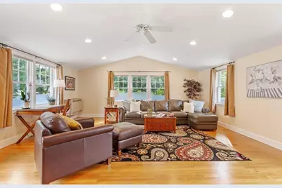 26 Woodlawn Avenue, Chelmsford, MA 01824 - Photo 25