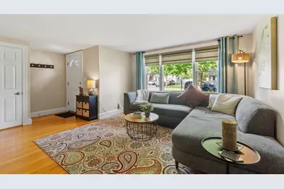 26 Woodlawn Avenue, Chelmsford, MA 01824 - Photo 3
