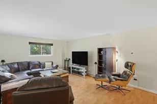 30 Mountain Gate Rd, Ashland, MA 01721 - Photo 9