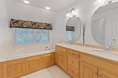 1 Sterling Dr, Hopkinton, MA 01748 - Photo 29