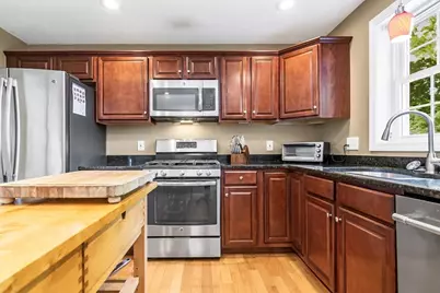 11 Madison #11, Haverhill, MA 01830 - Photo 9