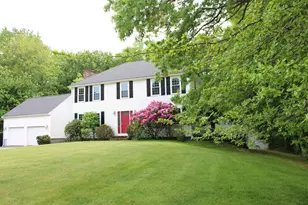27 Gretchen Way, Raynham, MA 02767 - Photo 1