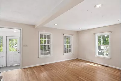 2 Tyng Rd, Tyngsborough, MA 01879 - Photo 9