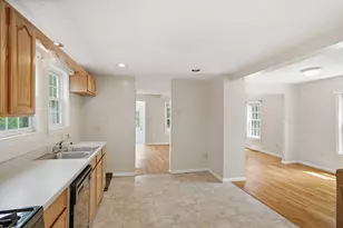 2 Tyng Rd, Tyngsborough, MA 01879 - Photo 11