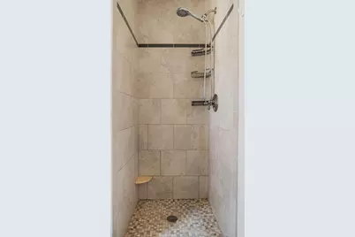 5 Essex St, Somerville, MA 02145 - Photo 9