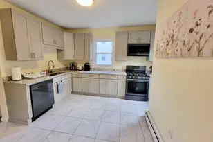 11 Bowdoin Ave, Boston, MA 02121 - Photo 13