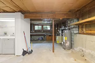 901 Haverhill St, Rowley, MA 01969 - Photo 35