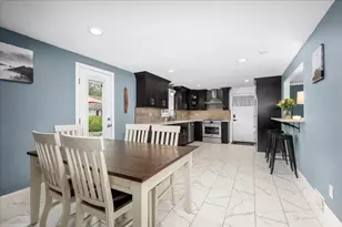 89 Weymouth St, Springfield, MA 01108 - Photo 9