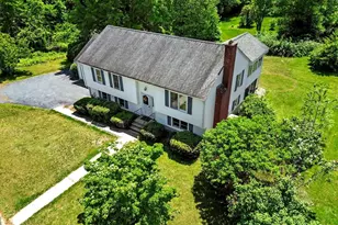 6 Philip St, Hudson, MA 01749 - Photo 3