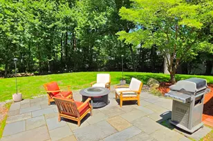 7 Whippoorwill Ln, Ashland, MA 01721 - Photo 9