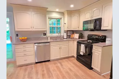 7 Whippoorwill Ln, Ashland, MA 01721 - Photo 17