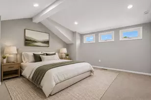 26 Breakwater Dr, Chelsea, MA 02150 - Photo 11