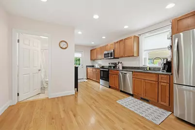 266 N Franklin St, Holbrook, MA 02343 - Photo 11