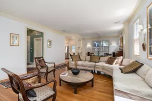 70 Victoria St, Somerville, MA 02144 - Photo 3