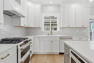 11 Washington St, Ipswich, MA 01938 - Photo 7