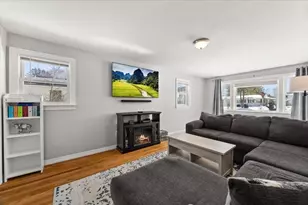 46R Avon St, Taunton, MA 02780 - Photo 19