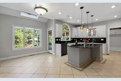21 Coach Road, North Attleboro, MA 02760 - Photo 5