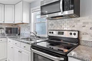 449 Western Ave, Lynn, MA 01904 - Photo 15