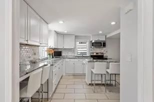 449 Western Ave, Lynn, MA 01904 - Photo 11