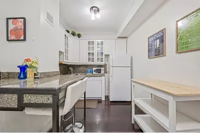 21 Beacon St #4G, Boston, MA 02108 - Photo 13