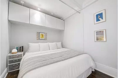 21 Beacon St #4G, Boston, MA 02108 - Photo 7