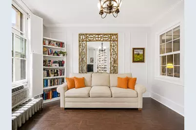 21 Beacon St #4G, Boston, MA 02108 - Photo 3