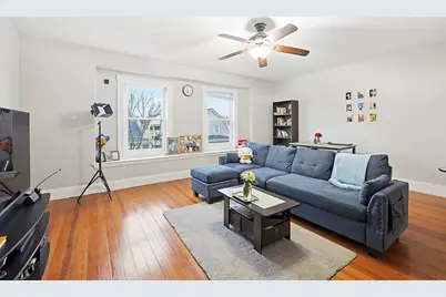 17 Golden #3, Medford, MA 02155 - Photo 3