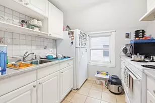 17 Golden, Medford, MA 02155 - Photo 7