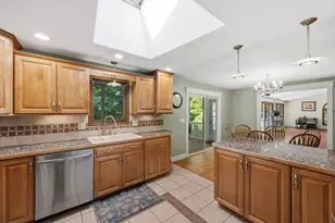 10 Blueberry Ln, Sturbridge, MA 01566 - Photo 11